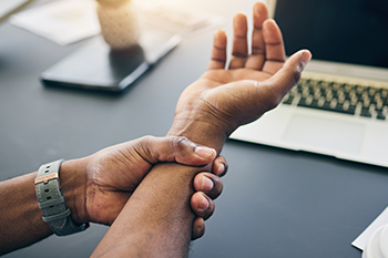 Carpal tunnel treatment at Dr. Oswald Chiropractic in Medford, NJ