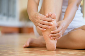 Foot pain treatment at Dr. Oswald Chiropractic in Medford, NJ